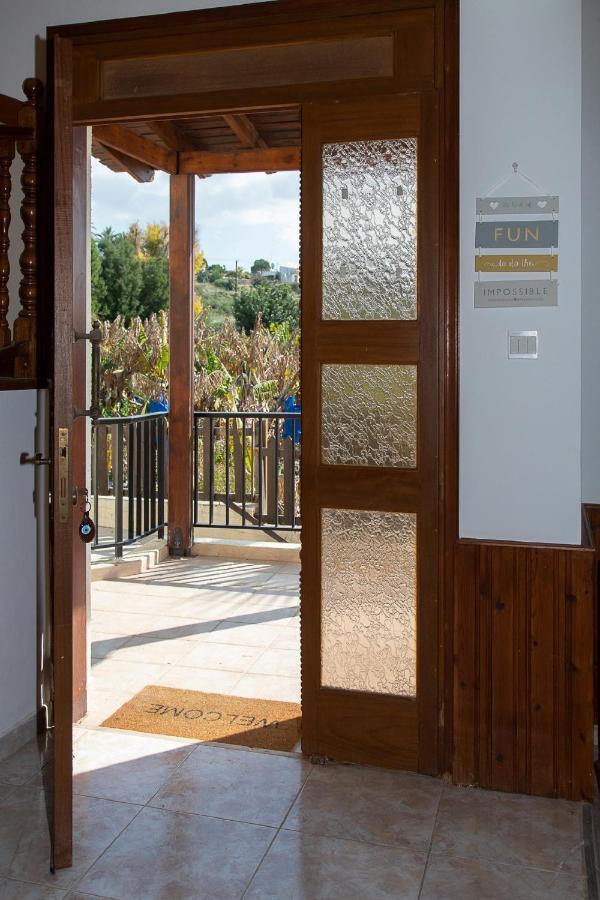 Coral Bay Sunkiss Villa Extérieur photo